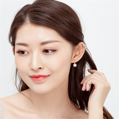 S925 Silver Freshwater Pearl Stud Earrings in Rose Gold