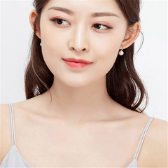 S925 Silver Freshwater Pearl Stud Earrings in Rose Gold