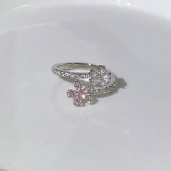 Premium Zircon Ring for Women's Elegant Luxury
