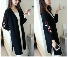 Women's Embroidered Pocket Cardigan for Fall/Winter