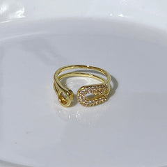 Premium Zircon Ring for Women's Elegant Luxury