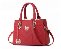 Fashionable Shoulder Bag - Versatile Crossbody Bag