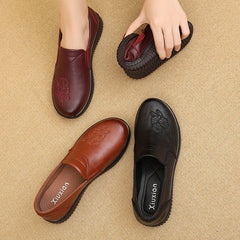 Comfortable Soft Sole Flat Shoes for Older Women